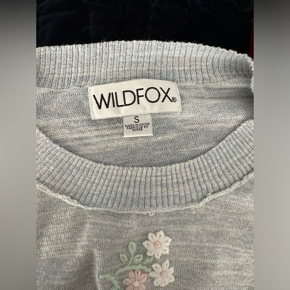 🦋WILDFOX Sweater - Picture 8 of 10